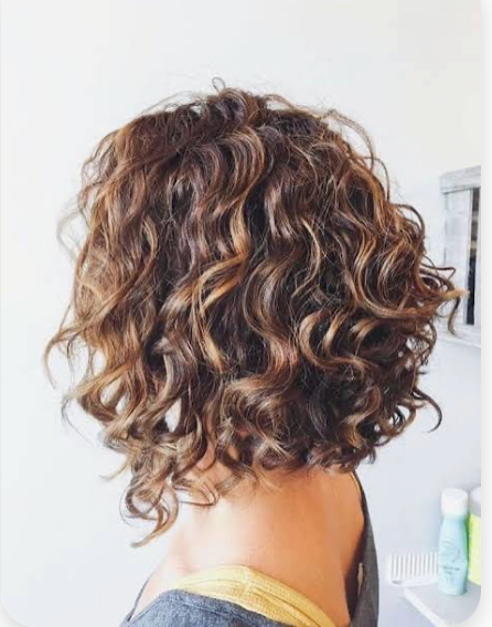 Curly Cut Elena
